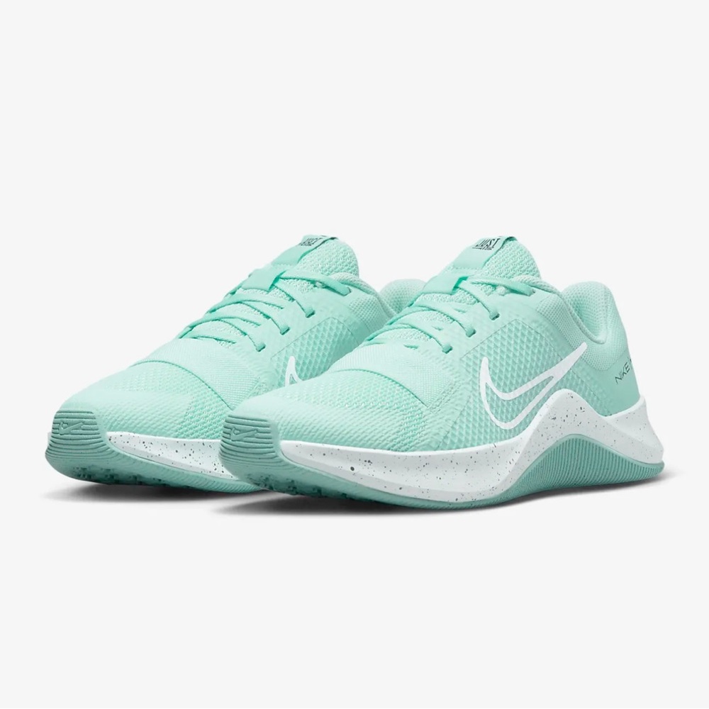 NIB NIKE MC TRAINER 2 JADE ICE